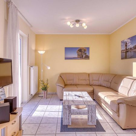 Ferienhaus Schwanensee Fuenfseen Екстериор снимка