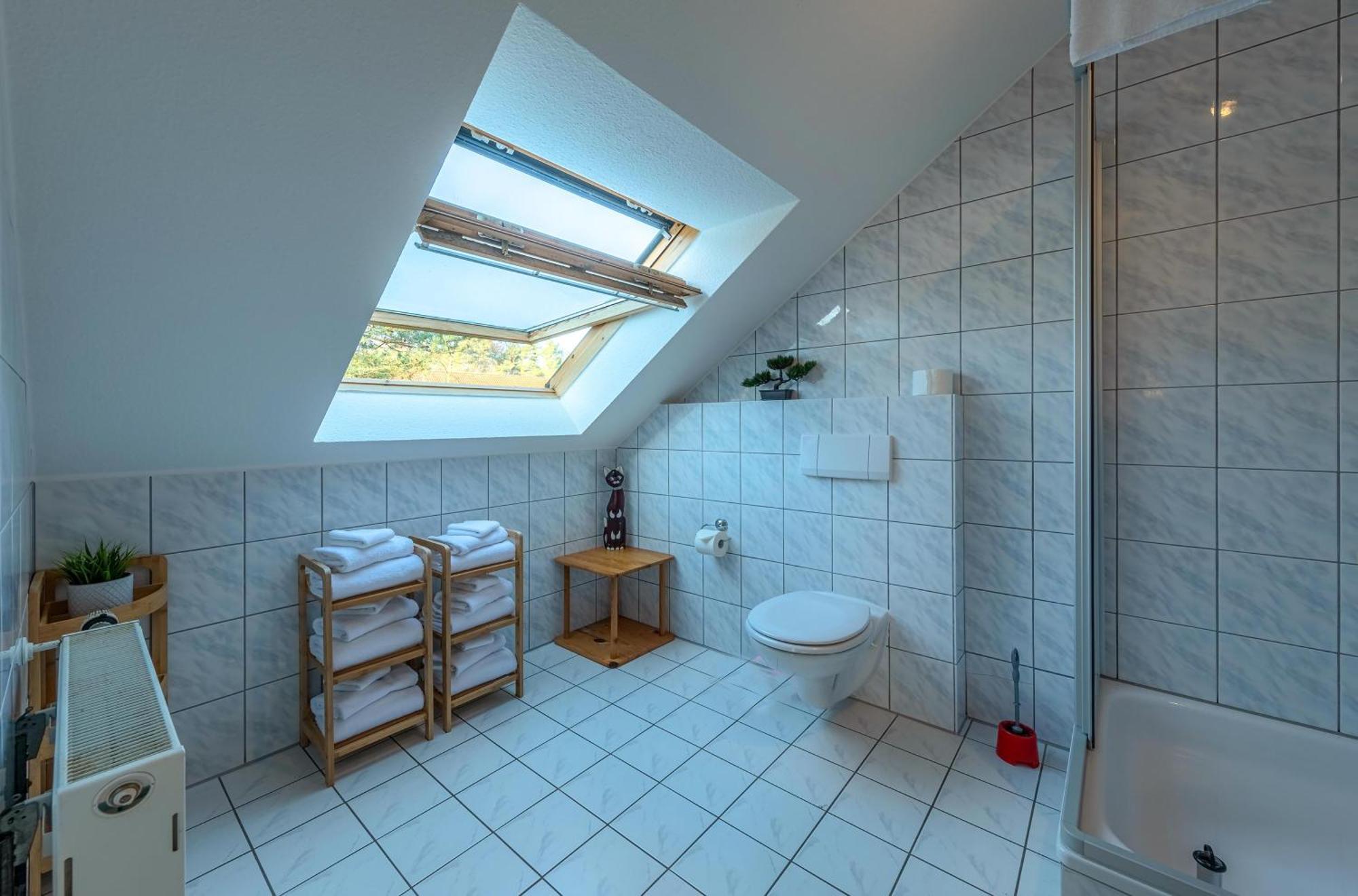Ferienhaus Schwanensee Fuenfseen Екстериор снимка